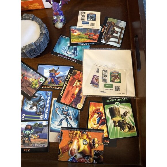 Skylanders Giants Starter Pack Nintendo 3DS. Open Box with cards like new. - Picture 5 of 6